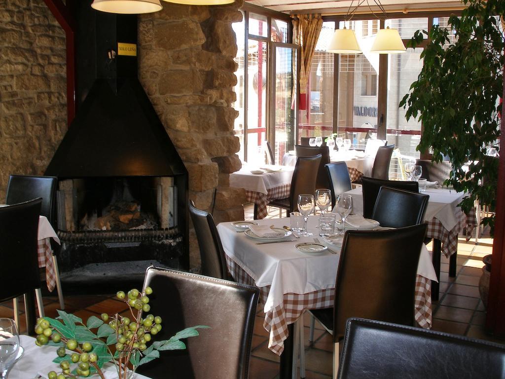Hotel Rural Valdorba Sansoáin المظهر الخارجي الصورة