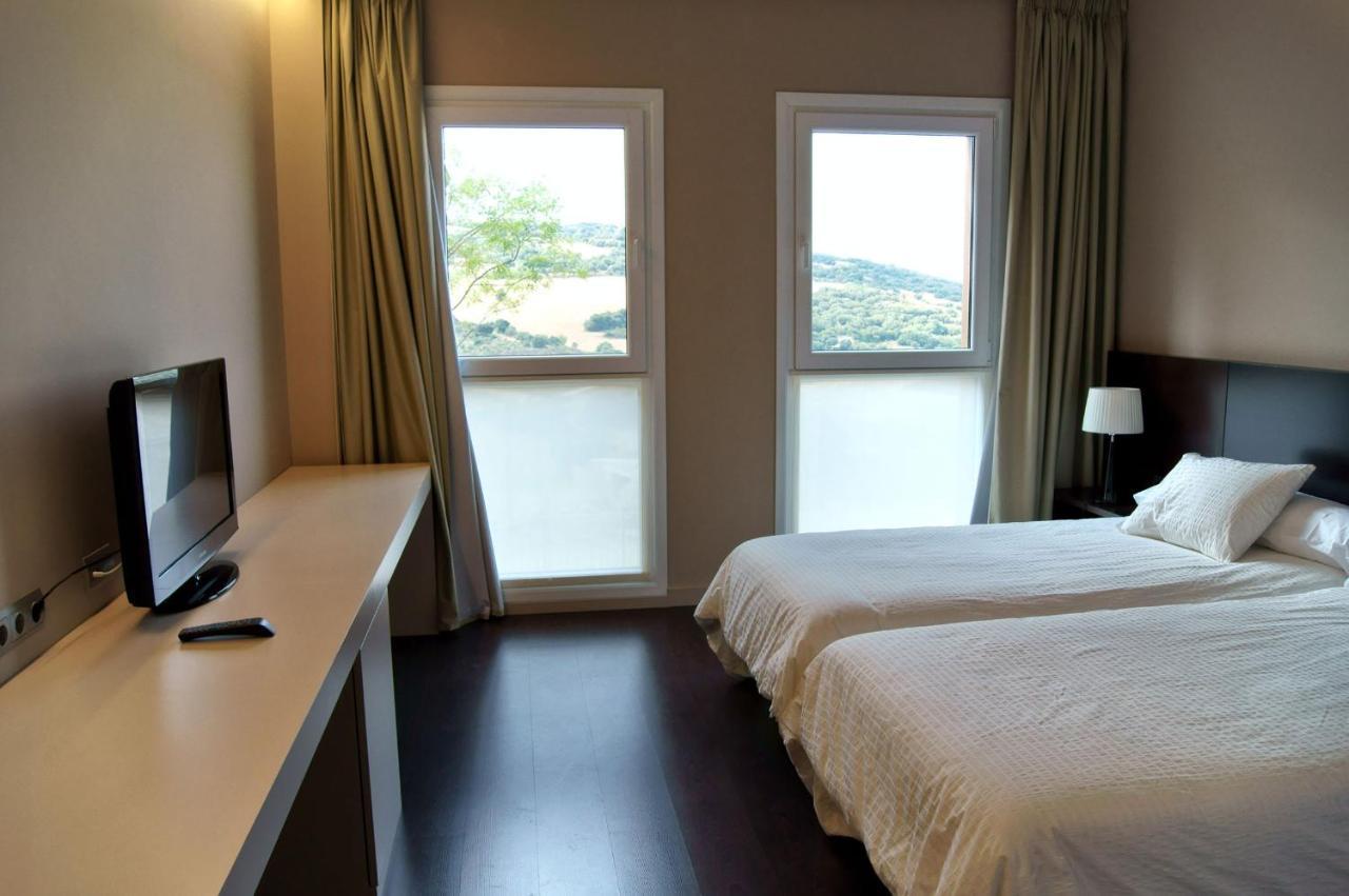 Hotel Rural Valdorba Sansoáin الغرفة الصورة